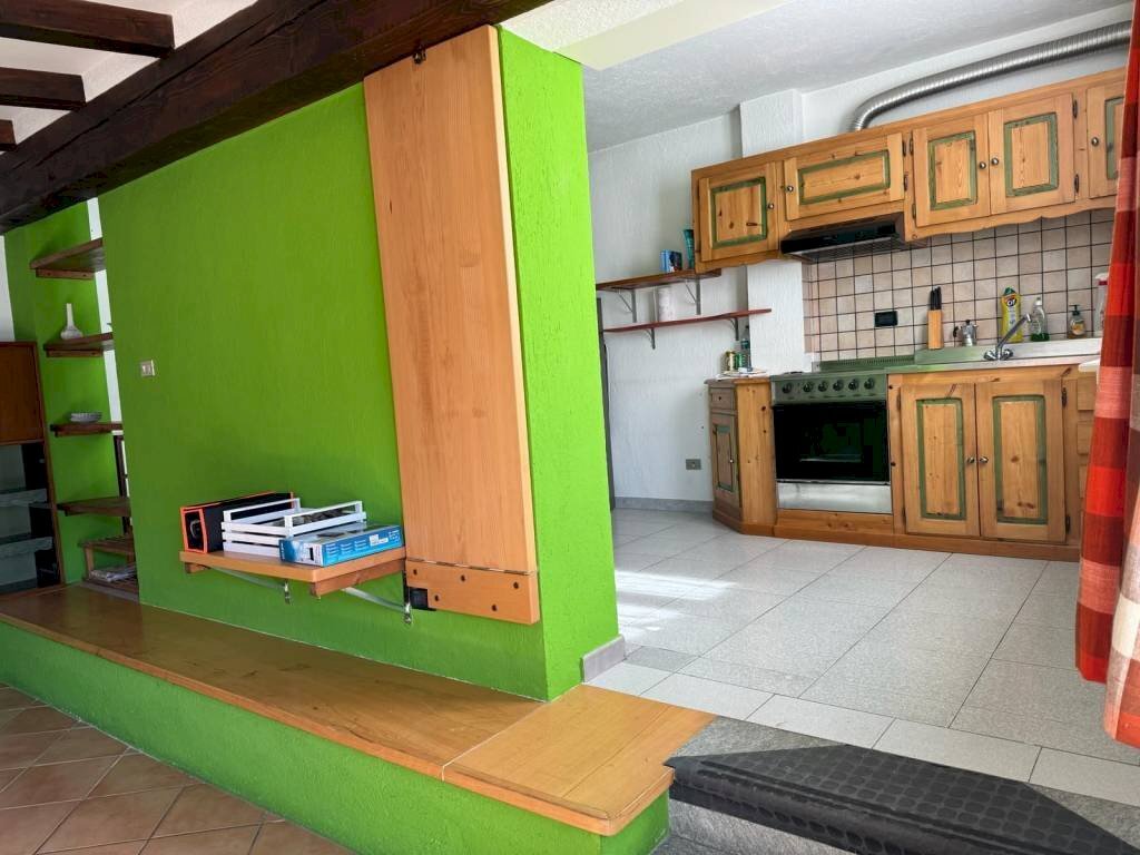 Cucina - Bilocale Rue du Coutumier, Aosta - foto 3