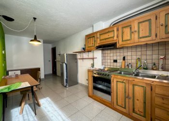 Cucina - Bilocale Rue du Coutumier, Aosta - foto 6