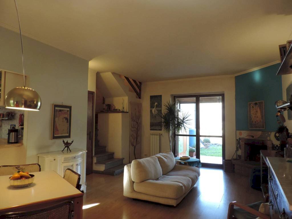 salone - Four-room apartment Scandriglia - photo 3