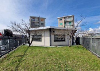 . - Ufficio via Varese, 2, Lainate - foto 2