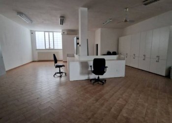 . - Ufficio via Varese, 2, Lainate - foto 14