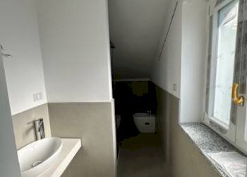 bagno - Bilocale via Pescarito, 18, San Mauro Torinese - foto 7