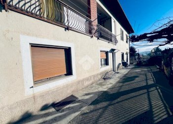 Two-room apartment Via Saluzzo, Revello - photo 10