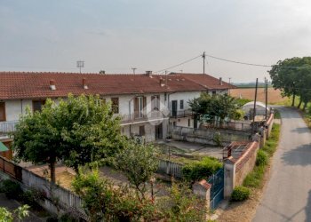 Semi-detached house Via Cascina Nuova, Envie - photo 21