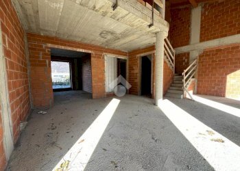 Terraced Villa Via Vecchia Robella, Sanfront - photo 10