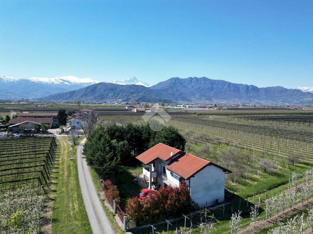 Independent house Via Nitte, Revello - photo 2