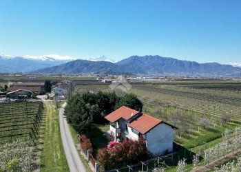 Independent house Via Nitte, Revello - photo 2