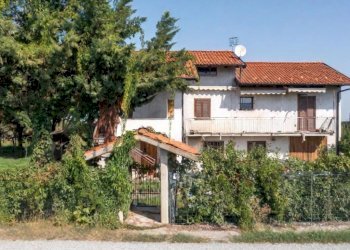 Independent house Via Nitte, Revello - photo 5