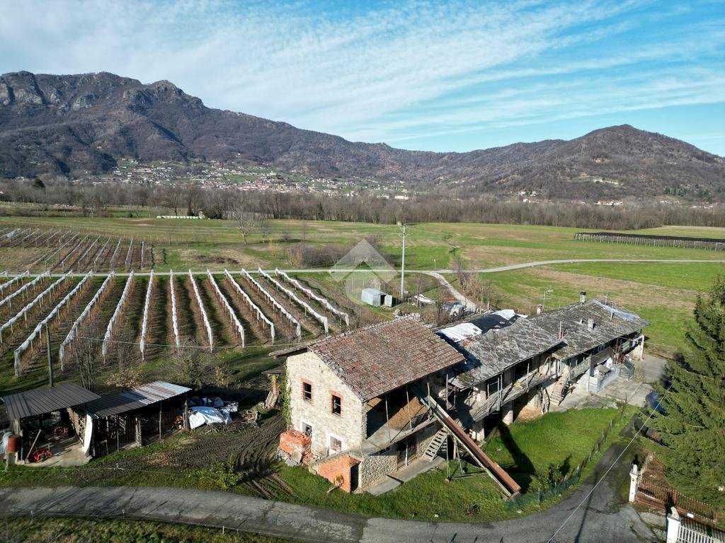 Casa semi indipendente Via Santa Lucia, Gambasca - foto 1