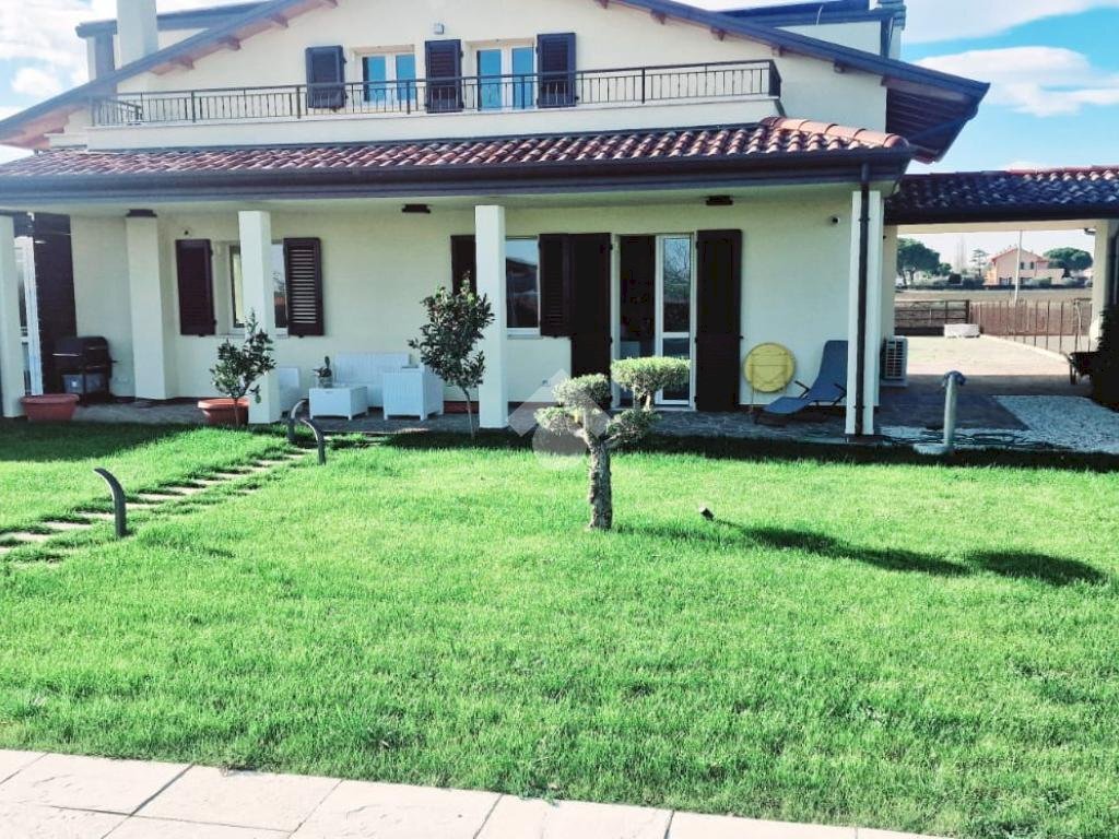 Villa Via Delle Cascine, Rimini - foto 1