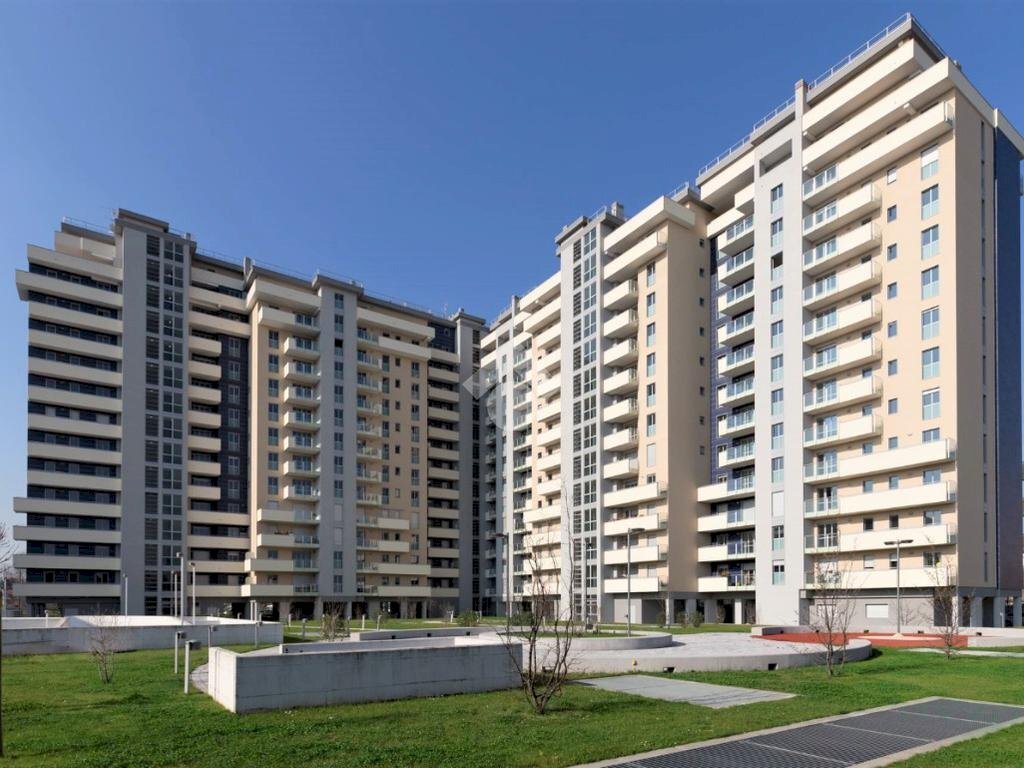 Box Via Castellanza, Milano (zona Gallaratese) - foto 2