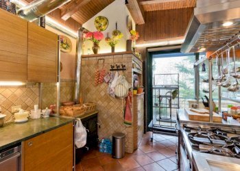 Semi-detached house Str. dei Goffi, Torino - photo 9