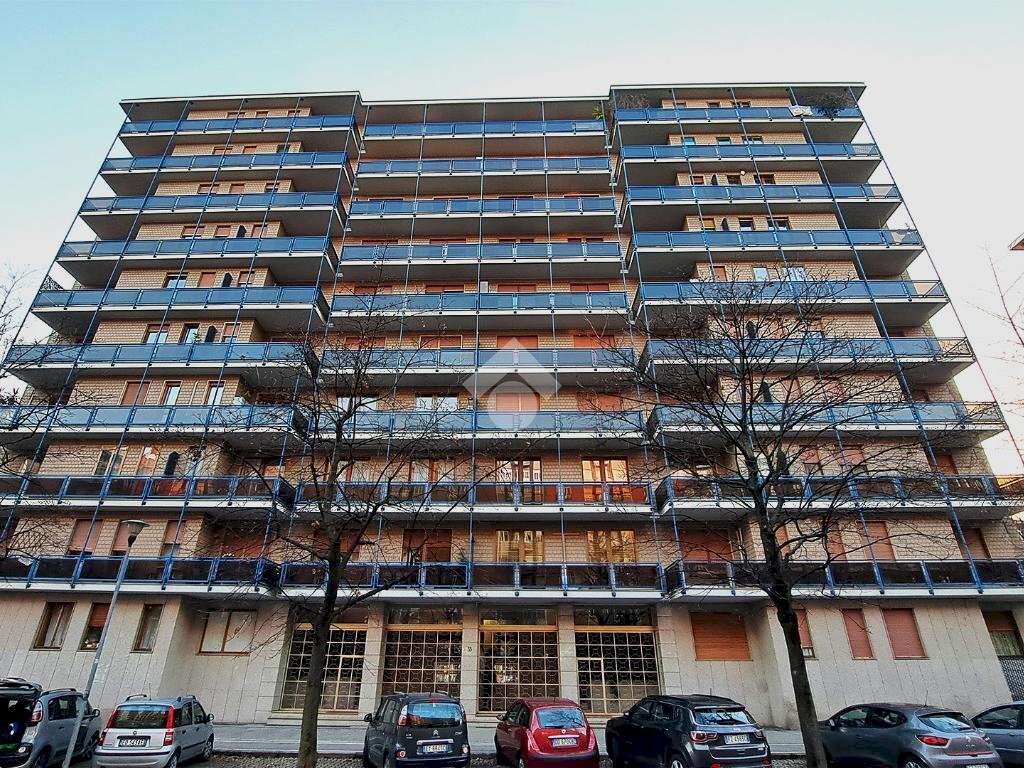Trilocale Corso Cosenza, Torino (zona Mirafiori Nord) - foto 1