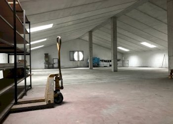 Capannone Treviso - foto 1