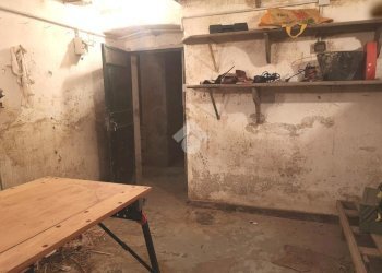 Magazzino Cantina Via Casaregis, Genova - foto 6