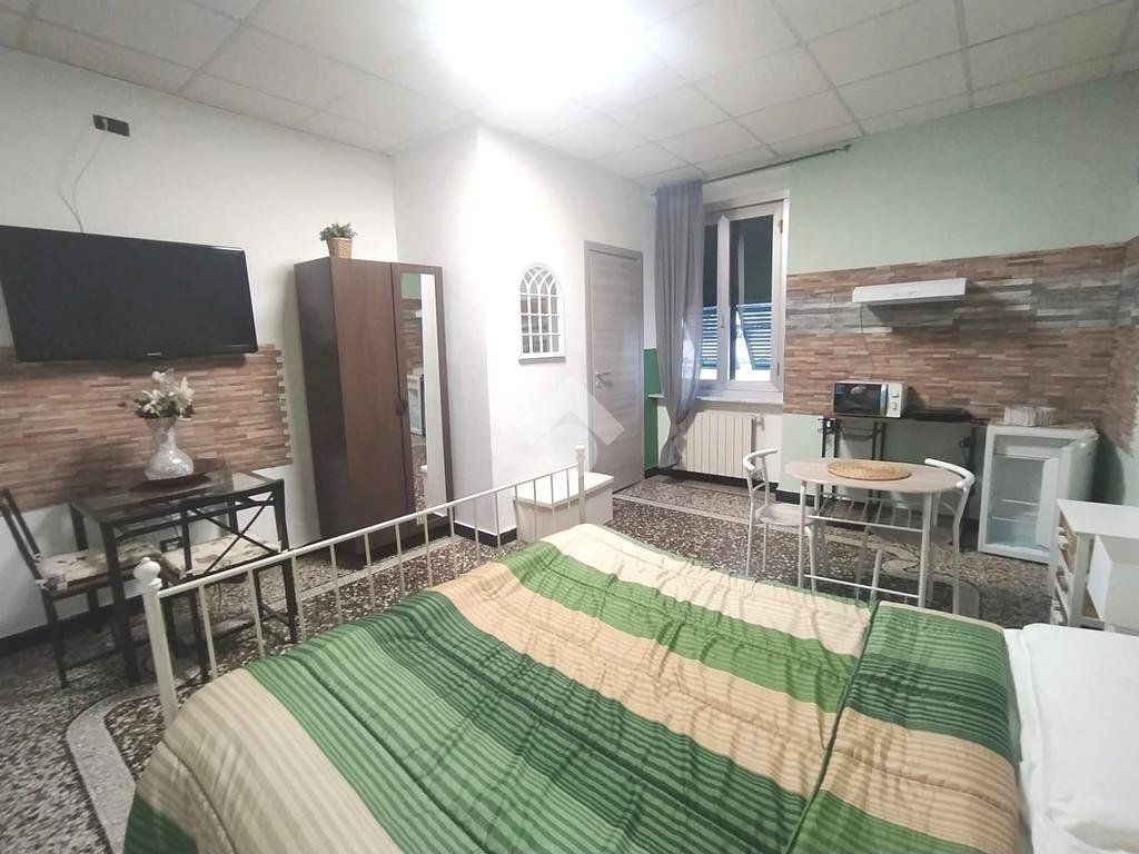 One-room apartment Corso Buenos Aires, Genova (neighborhood Foce) - photo 2