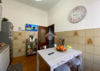 Quadrilocale Via Bobbio, Genova (zona Marassi) - foto 24