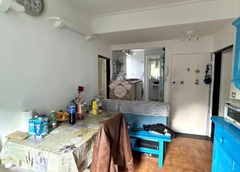 Three-room apartment Via fabbriche, Genova (neighborhood Voltri) - photo 8