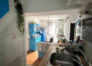 Three-room apartment Via fabbriche, Genova (neighborhood Voltri) - photo 13