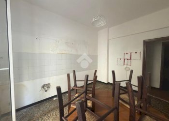Two-room apartment Via alassio, Genova (neighborhood Voltri) - photo 12