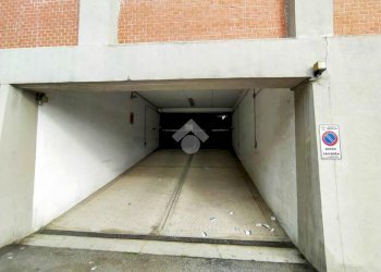 Box Via Voltri, Genova (neighborhood Voltri) - photo 2