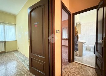 Appartamento Via Libero Briganti, Savona (zona Oltreletimbro) - foto 24