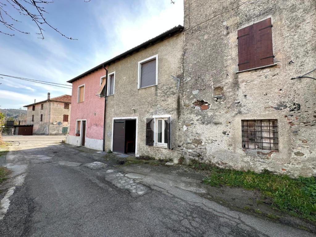 Casa semi indipendente Via Damonte, Pallare - foto 3