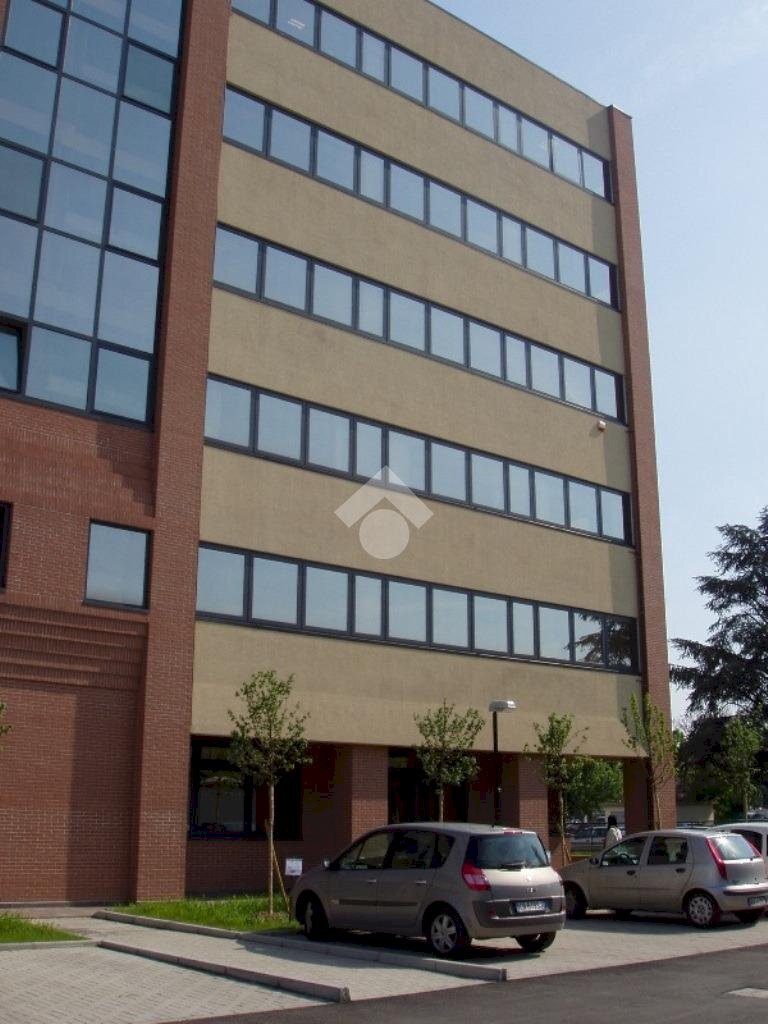 Ufficio via Brini, Bologna (zona Corticella) - foto 1
