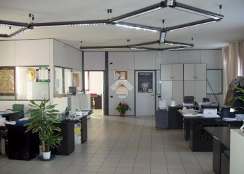 Office viale Togliatti, Bologna (neighborhood Borgo Panigale) - photo 2