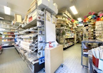 Negozio Via Andrea Agnello, Ravenna - foto 9