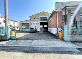 Shed Via Buccari, Ravenna (neighborhood Teodorico) - photo 1