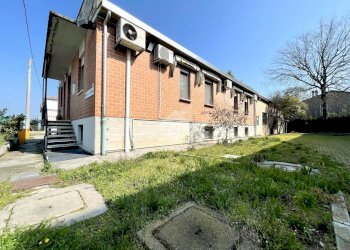 Shed Via Buccari, Ravenna (neighborhood Teodorico) - photo 24