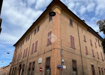 Four-room apartment Via Savonarola, Ferrara - photo 31