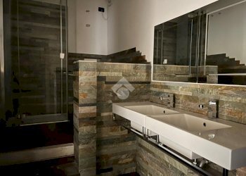 Four-room apartment Via Savonarola, Ferrara - photo 17
