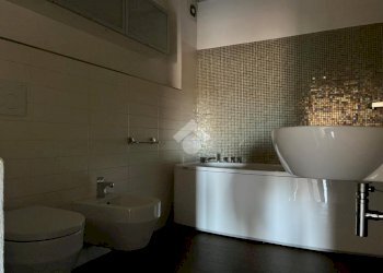 Four-room apartment Via Savonarola, Ferrara - photo 19