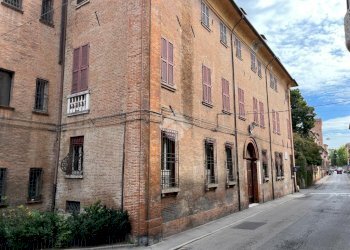 Four-room apartment Via Savonarola, Ferrara - photo 32