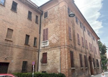Four-room apartment Via Savonarola, Ferrara - photo 27