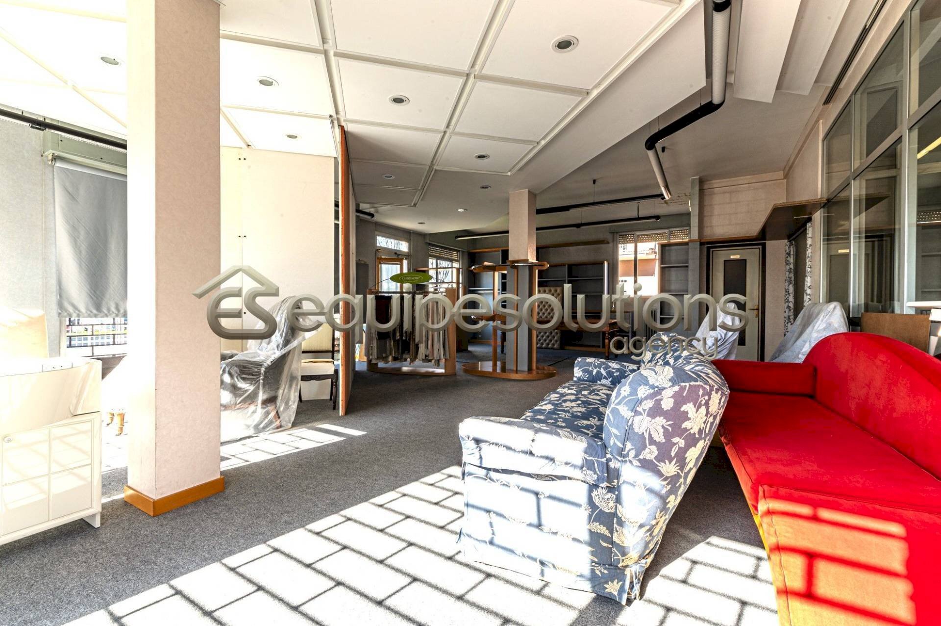 Commercial Premises Via Buonarroti, Gorle - photo 2