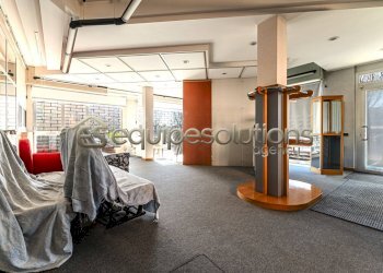 Commercial Premises Via Buonarroti, Gorle - photo 1