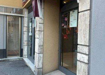 Interno palazzo - Shop largo San Francesco da Paola, Genova - photo 5