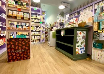 PHOTO-2024-03-12-09-41-122.jpg - Commercial Premises Via Montebuoni, Impruneta - photo 3