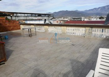 1249361-hjt33p.jpg - Trilocale Via Argine Destro Carrione 29BIS, Carrara - foto 18