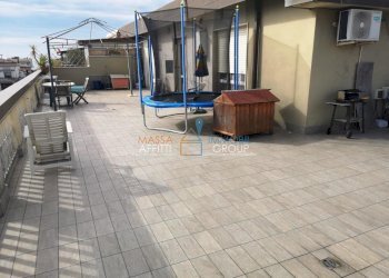 1249361-jbbf48g.jpg - Trilocale Via Argine Destro Carrione 29BIS, Carrara - foto 19