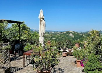 Villa Bifamiliare Monte San Pietro - foto 2