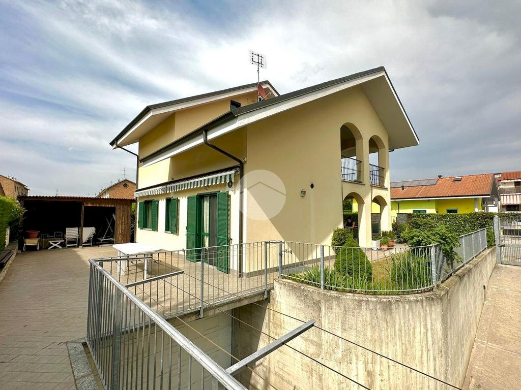 Villa Via Brugo, Carignano - foto 1