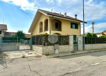 Villa Via Brugo, Carignano - photo 31