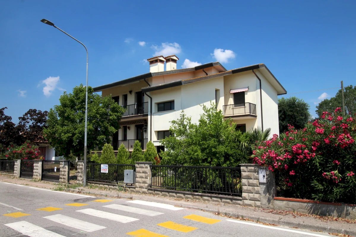 Four-room apartment Comacchio - photo 2