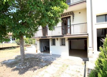 Four-room apartment Comacchio - photo 8