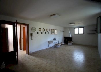 Four-room apartment Comacchio - photo 11