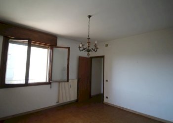 Four-room apartment Comacchio - photo 24